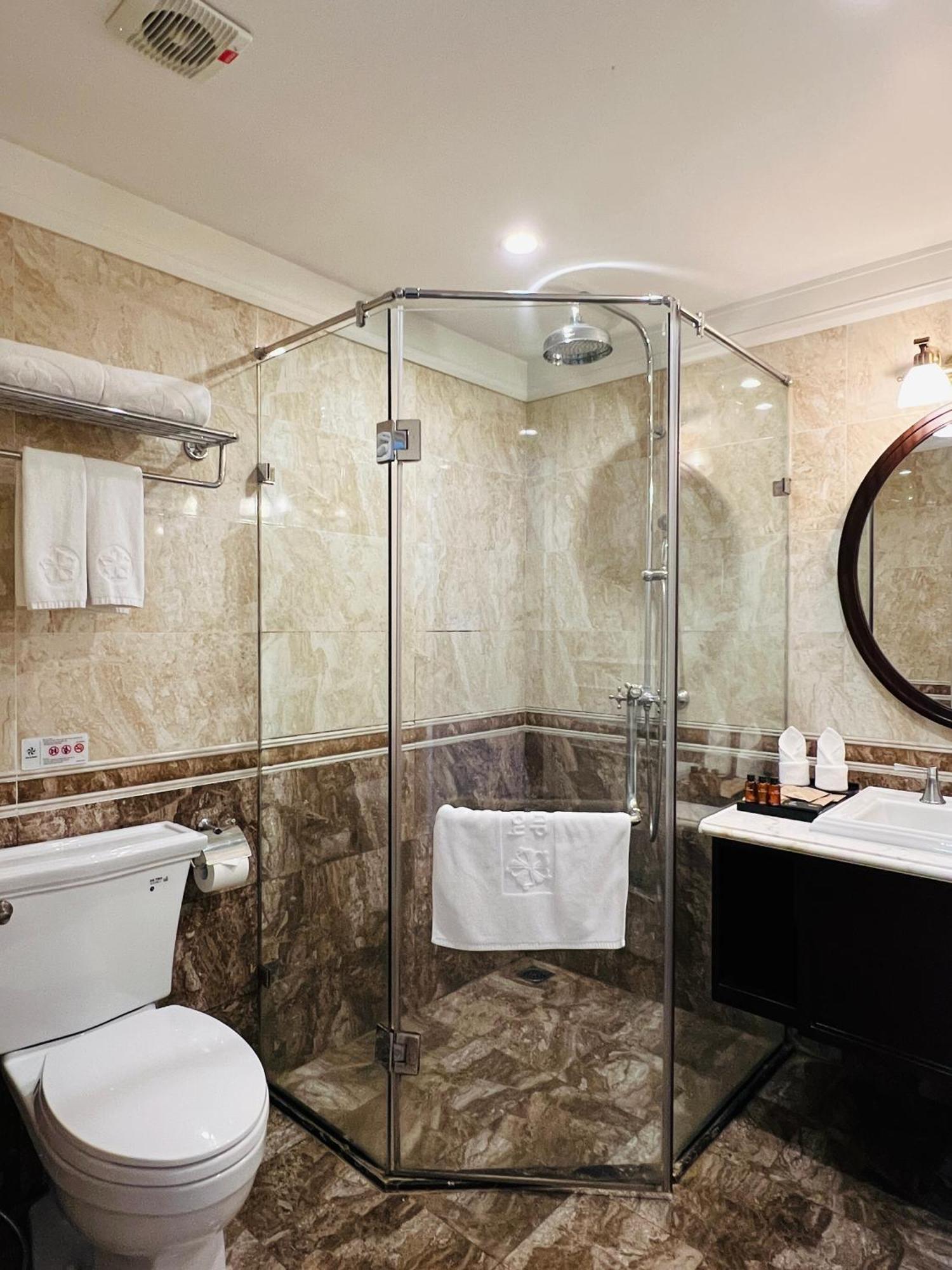 Hotel Du Monde Hanoi Bagian luar foto